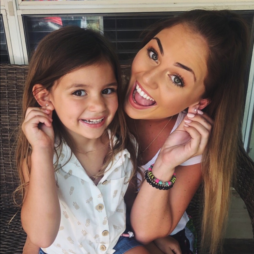 Meet your Posher, Sophia